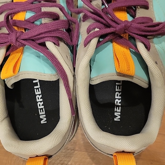 Merrell Women's Retro Sneakers 8.5 - Picture 3 of 7